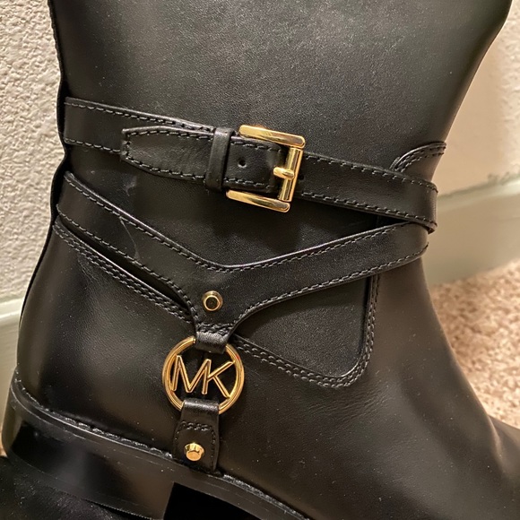 Michael Kors Boots - Picture 2 of 4